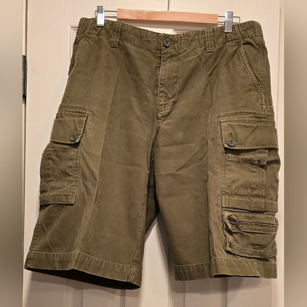Express Men's Olive Cargo Shorts, Size 32